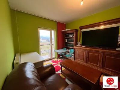De vanzare apartament 3 camere, pe doua nivele - foto 4