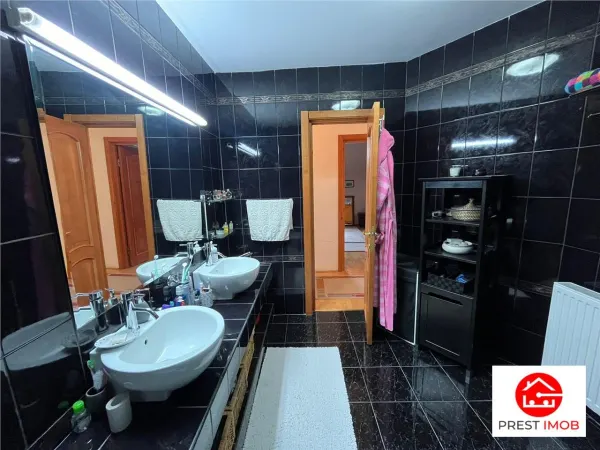 Apartament 5 camere Târgu Mureș - poza 15