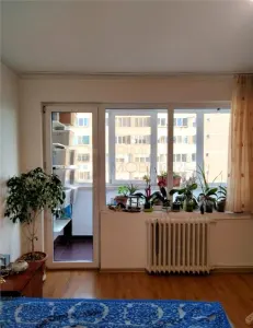 TORONTAL - LIFT - 3 camere - decomandat - dressing - clima - boxa cf - Timisoara