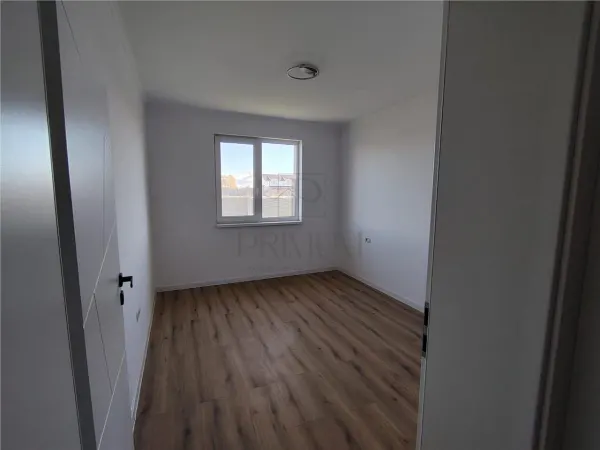 Casă 4 camere Moșnița Nouă - poza 9