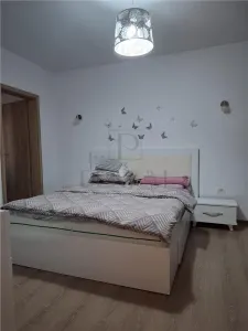 Duplex mobilat utilat - teren generos - asfalt - foto 8