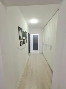 CIRCUMVALATIUNII - RENOVAT - 3 camere - centrala proprie - clima - LIFT - BOXA - foto 9