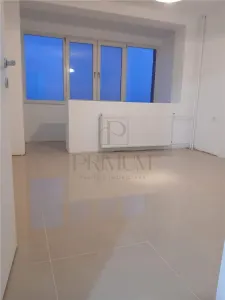 DAMBOVITA - 2 Camere - Decomandat - LIFT - Centrala proprie - foto 1