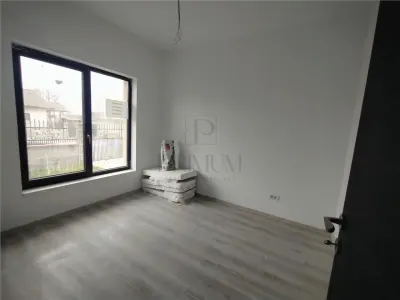 Duplex 5 camere - bucatarie inchisa - finalizat - dormitor la parter - foto 5