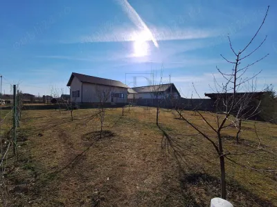 Sag -panouri solare- 1154 mp teren - foto 7