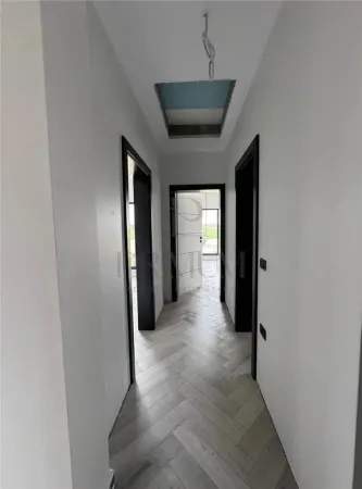 Casă 4 camere Moșnița Nouă - poza 3