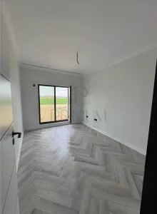 Duplex pe plan -  4 camere - toate utilitatile - foto 4