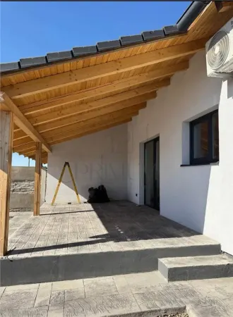 Casă 4 camere Moșnița Nouă - poza 8