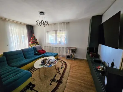 Casa individuala - zona foarte buna - suprafata mare - proiect deosebit - multiple imbunatatiri - foto 7