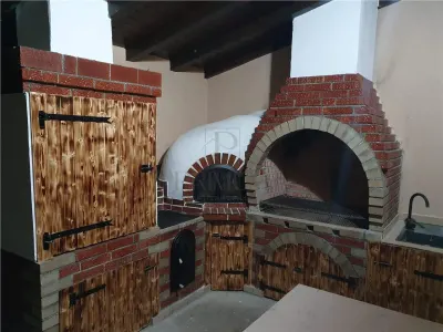 Casa individuala - zona foarte buna - suprafata mare - proiect deosebit - multiple imbunatatiri - foto 10