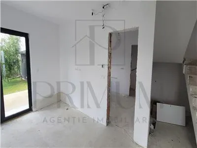 Duplex individual - 5 camere - proiect deosebit- mansardabil - teren 375 mp - foto 6