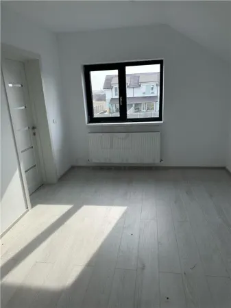 Casă 3 camere Moșnița Nouă - poza 11
