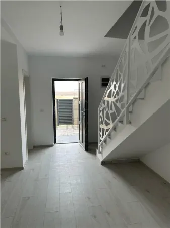 Casă 3 camere Moșnița Nouă - poza 8