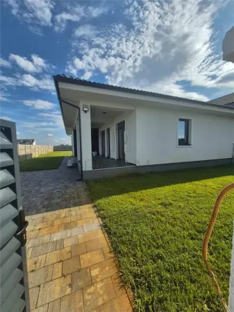 Casă 4 camere Moșnița Nouă - poza 5