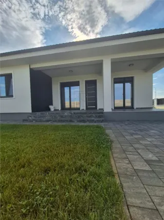 Casă 4 camere Moșnița Nouă - poza 6