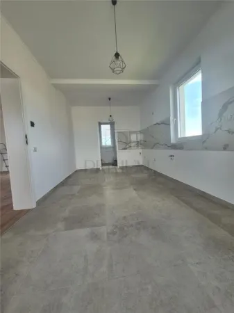 Casă 4 camere Moșnița Nouă - poza 9
