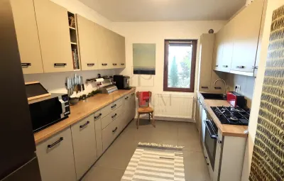 TORONTALULUI - PENTHOUSE LIFT - 3 CAMERE - 2 BAI - 2 TERASE - DRESSING - LOC PARCARE SUBTERAN - foto 3