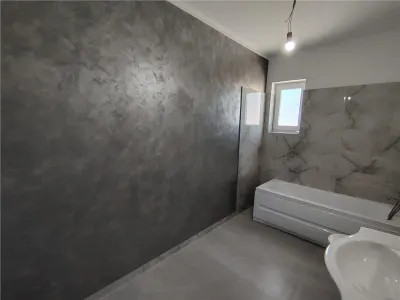 CASA INDIVIDUALA - GATA DE MUTAT - ZONA POPULATA - foto 12