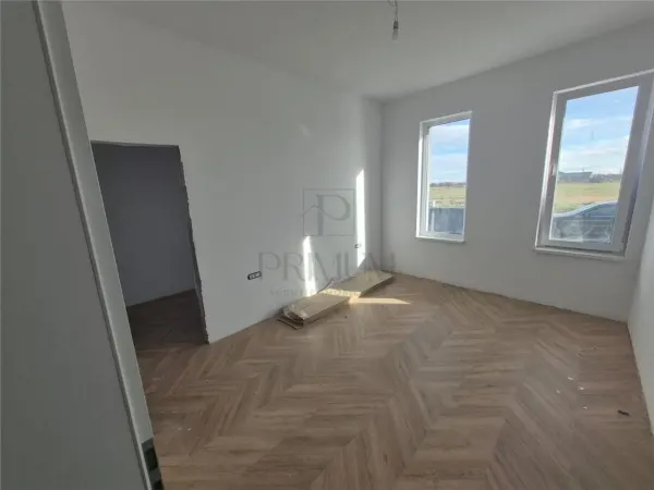 Casă 4 camere Moșnița Nouă - poza 4