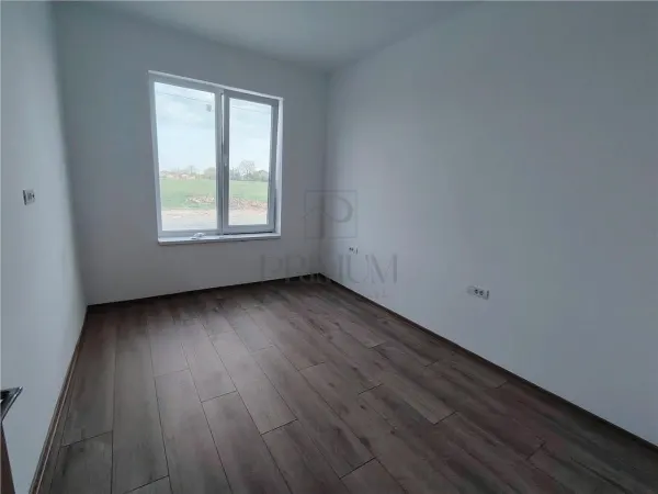 Casă 4 camere Moșnița Nouă - poza 7