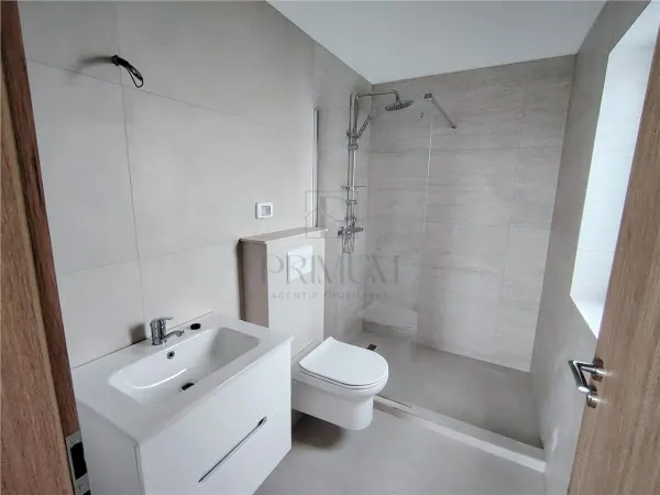 Casă 4 camere Moșnița Nouă - poza 10