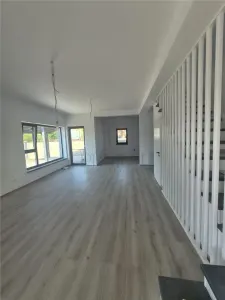 DUPLEX DESPARTIT - ZONA FOARTE BUNA- FINISAJE TOP - foto 14