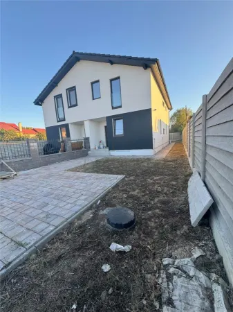 Casă 4 camere Moșnița Nouă - poza 2