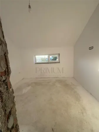 Casă 4 camere Moșnița Nouă - poza 9