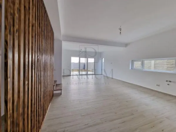 Casă 4 camere Moșnița Nouă - poza 19