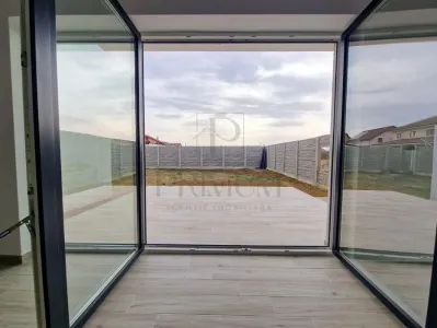 Duplex  generos - zona foarte buna - 3 dormitoare - foto 5
