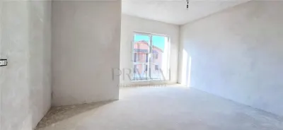 GIROC - Duplex despartit prin camera - 4 Camere - Toate utilitatile - foto 3