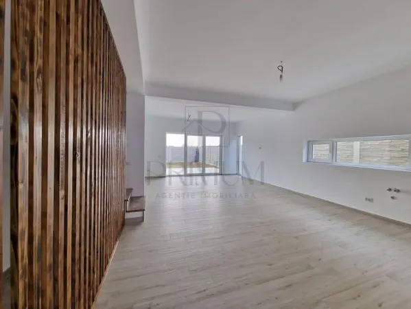 Casă 4 camere Moșnița Nouă - poza 5
