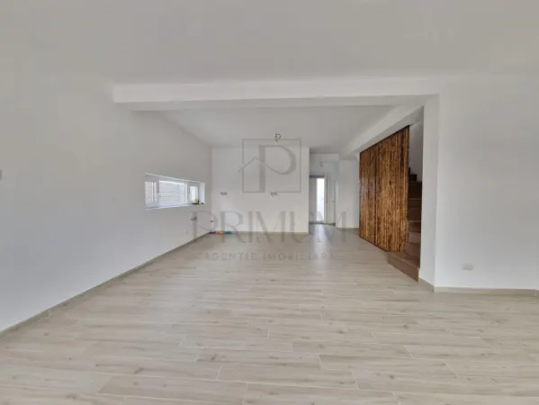 Casă 4 camere Moșnița Nouă - poza 6