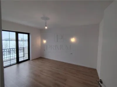 Duplex despartit prin camera tehnica - toate utilitatile- zona excelenta - foto 7