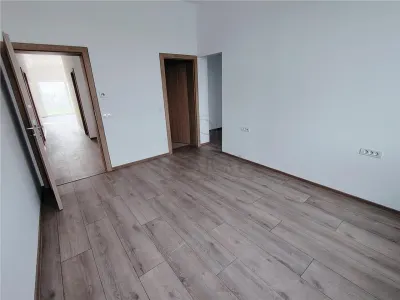 Duplex separat prin dressing - suprafete generoase - zona linistita - foto 8