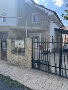 Casa individuala - posibilitate afacere service - mobilat lux - zona excelenta - foto 2