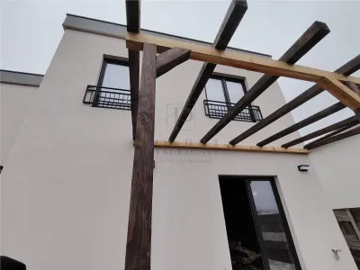 Duplex modern  - asfalt - toate utilitatile - alegere finisaje - foto 7
