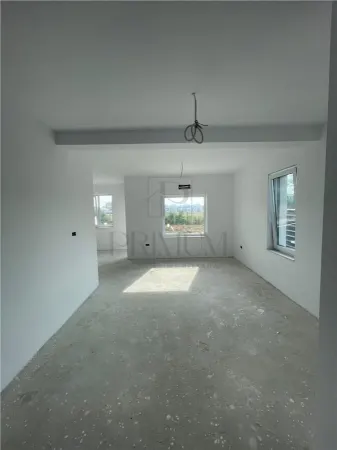 Casă 3 camere Moșnița Nouă - poza 2