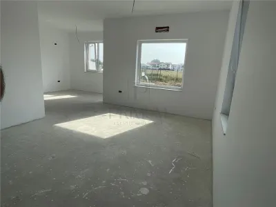 Duplex pe parter - locatie excelenta - posibilitate alegere finisaje - compartimentare foarte buna - foto 4