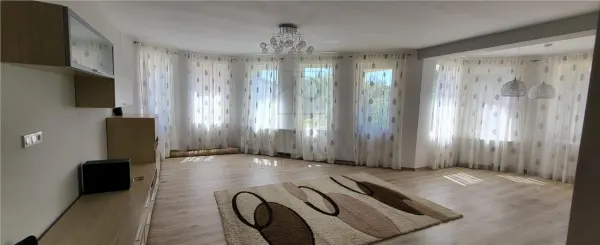 Casă 5 camere Moșnița Nouă - poza 12