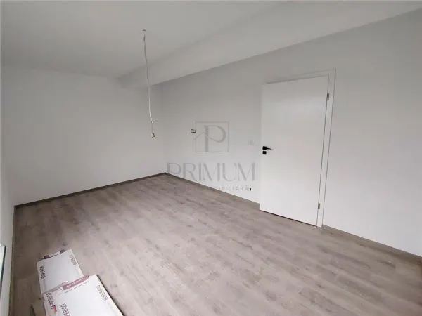 Casă 3 camere Moșnița Nouă - poza 4