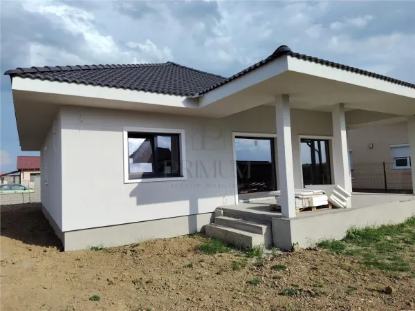 Casă 3 camere Moșnița Nouă - poza 3