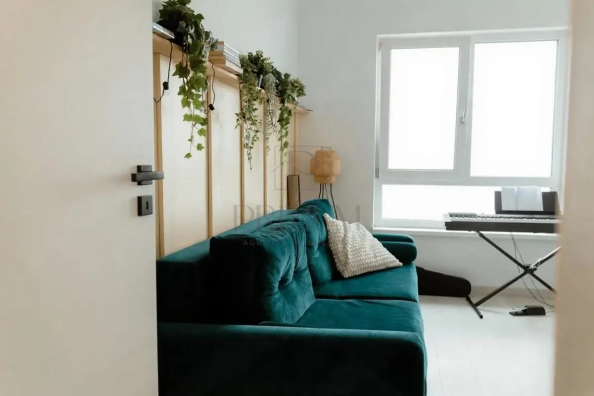 Apartament 3 camere Dumbrăvița - poza 1