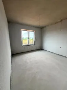 NOU PE PIATA - DUPLEX 5 CAMERE - DORMITOR LA PARTER - foto 4