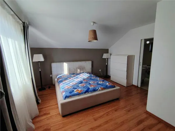 Casă 6 camere Moșnița Nouă - poza 8