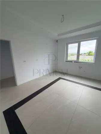 Casă 4 camere Moșnița Nouă - poza 4