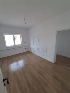 Duplex separat prin camera tehnica - toate utilitatile - suprafete generoase - foto 3