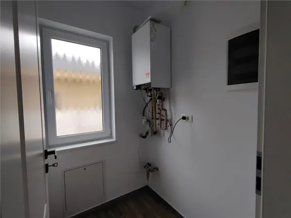 Casă 5 camere Moșnița Nouă - poza 17