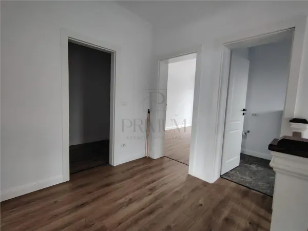 Casă 5 camere Moșnița Nouă - poza 4