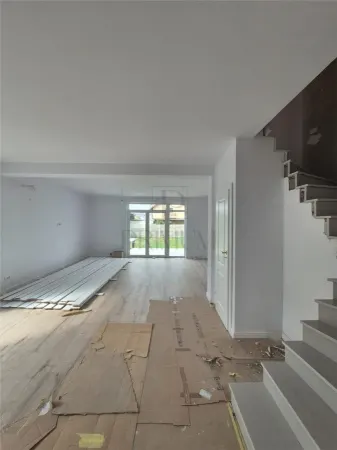 Casă 4 camere Moșnița Nouă - poza 7